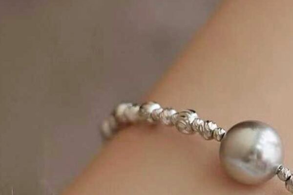 White Rock-Crystal Bracelet